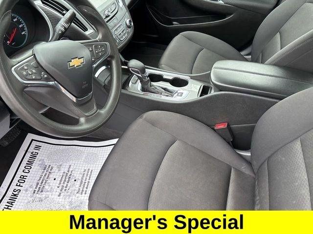 Chevrolet Malibu  2023