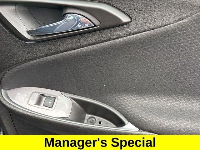 Chevrolet Malibu  2023