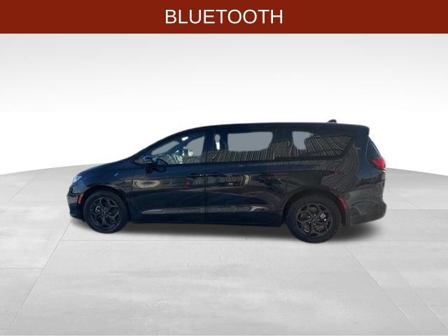 Chrysler Pacifica Hybrid  2022