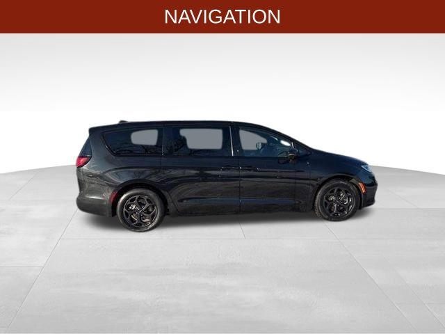 Chrysler Pacifica Hybrid  2022