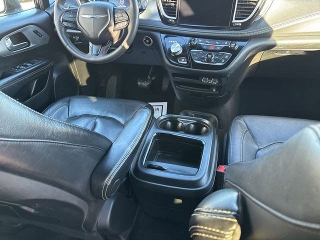 Chrysler Pacifica Hybrid  2022