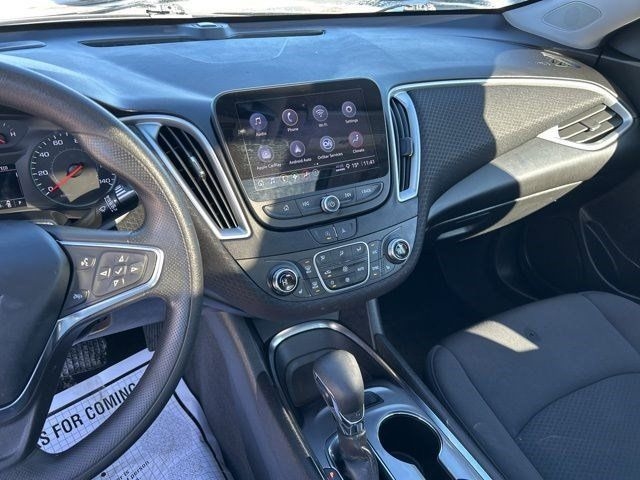 Chevrolet Malibu  2023