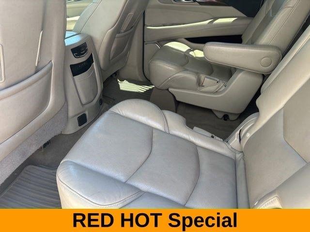 Cadillac Escalade ESV  2018