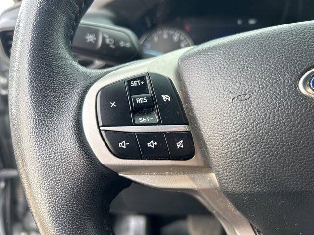 Ford Explorer XLT 2022