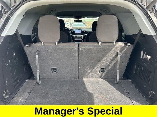 Ford Explorer XLT 2022