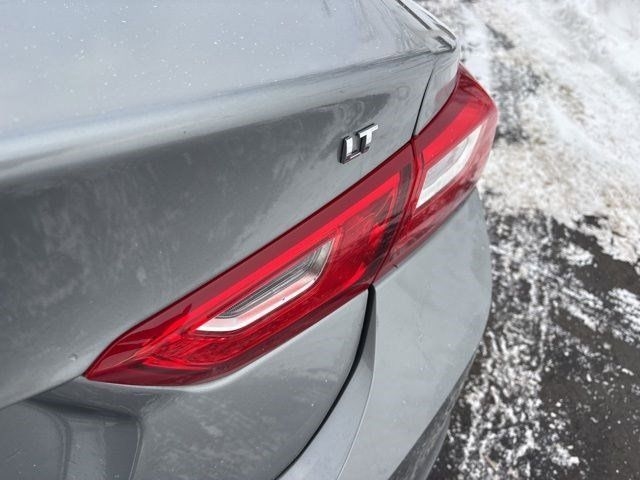 Chevrolet Malibu  2023