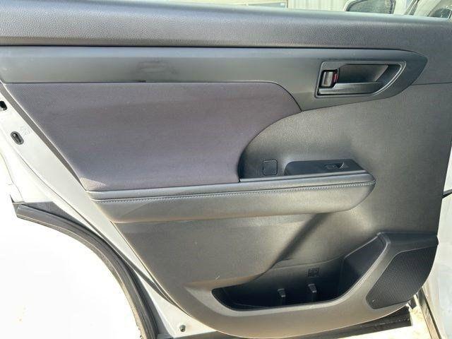 Toyota Highlander L 2022