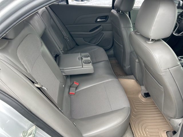 Chevrolet Malibu  2015