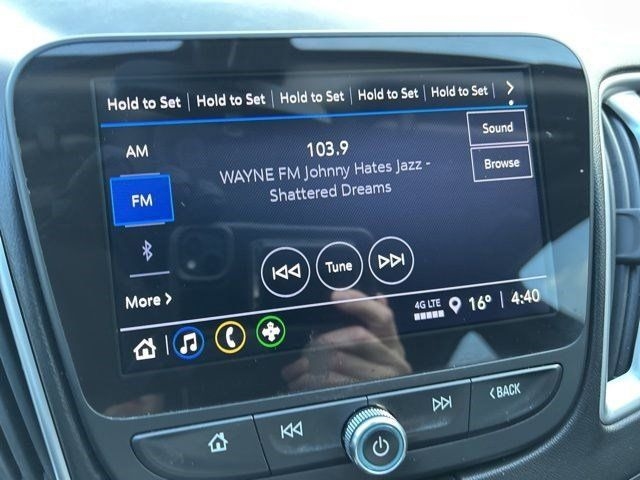 Chevrolet Malibu  2022