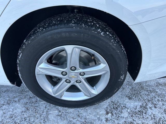 Chevrolet Malibu  2022