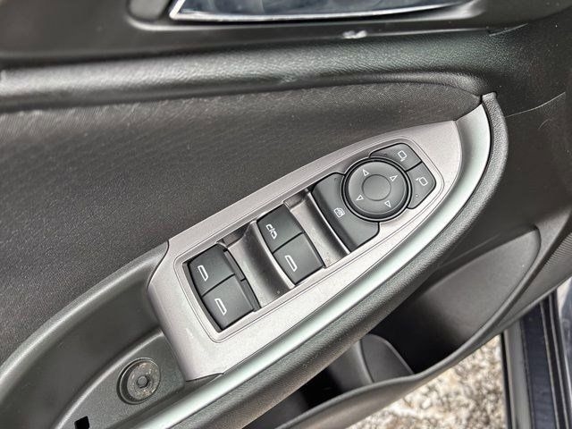 Chevrolet Malibu  2023