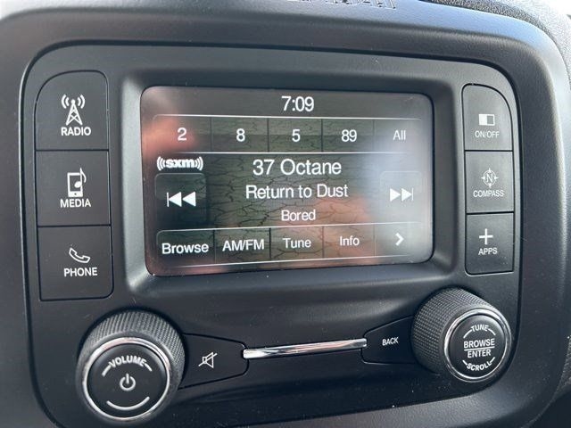 Jeep Renegade Latitude 4WD 2016