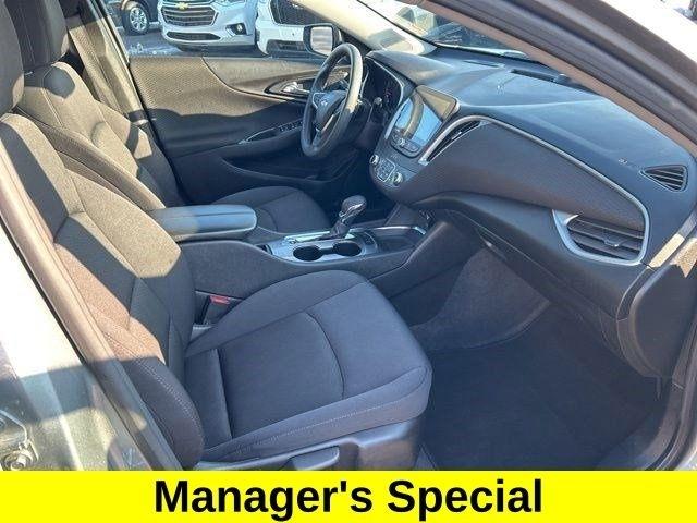 Chevrolet Malibu  2024