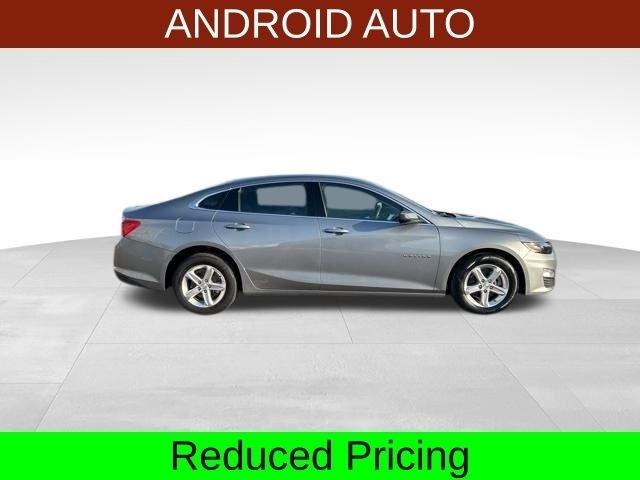 Chevrolet Malibu  2024
