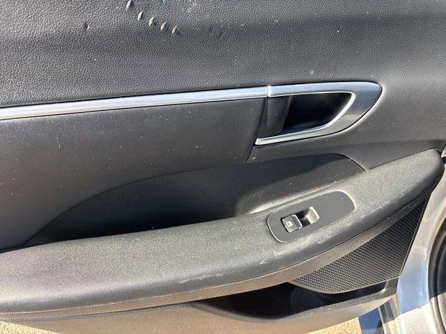 Hyundai Sonata SEL 2020