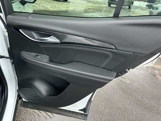 Buick Envision  2022