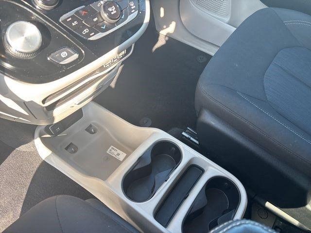 Chrysler Voyager LX 2023