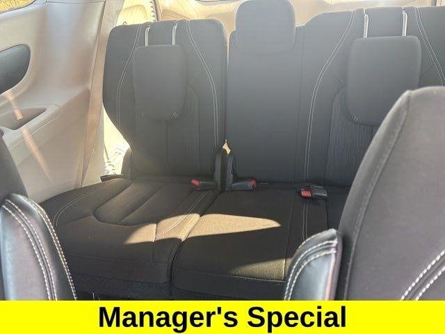 Chrysler Voyager LX 2023