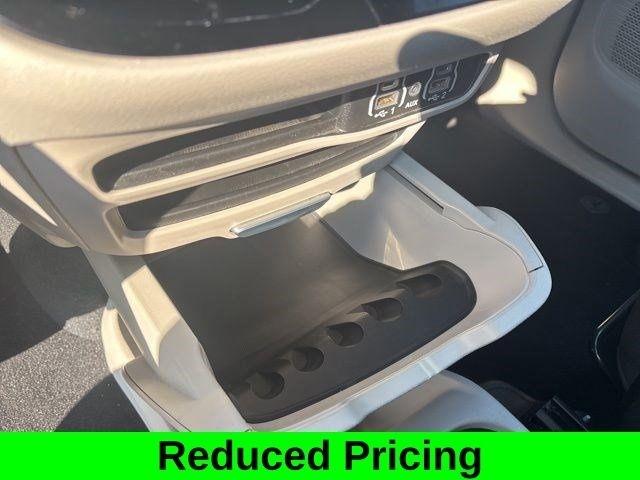 Chrysler Voyager LX 2023
