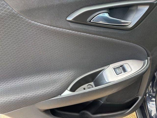 Chevrolet Malibu  2023