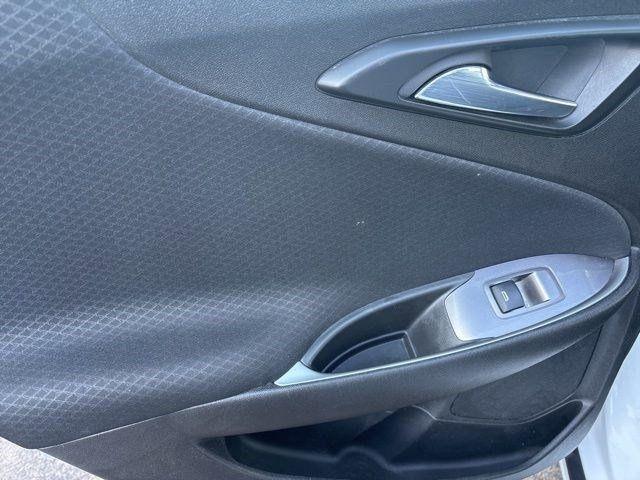 Chevrolet Malibu  2023