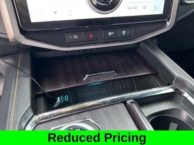 Ford Expedition Platinum 4WD 2023