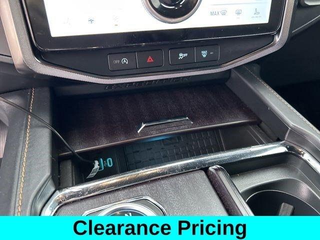 Ford Expedition Platinum 4WD 2023
