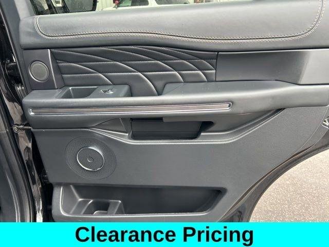 Ford Expedition Platinum 4WD 2023