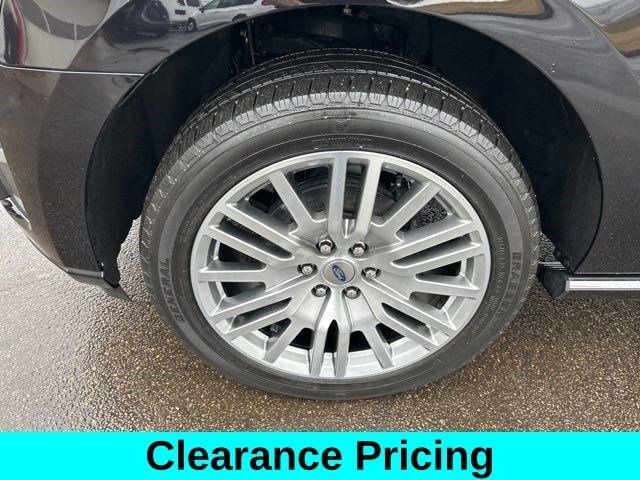 Ford Expedition Platinum 4WD 2023