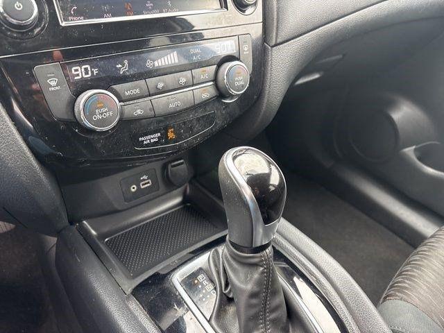 Nissan Rogue SV AWD 2018