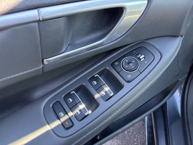 Hyundai Sonata Limited 2020