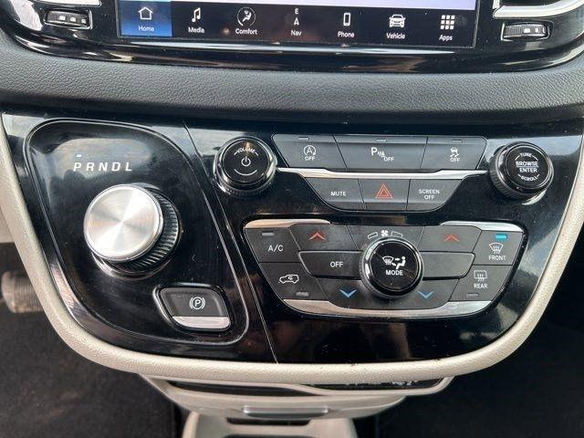 Chrysler Voyager LX 2023