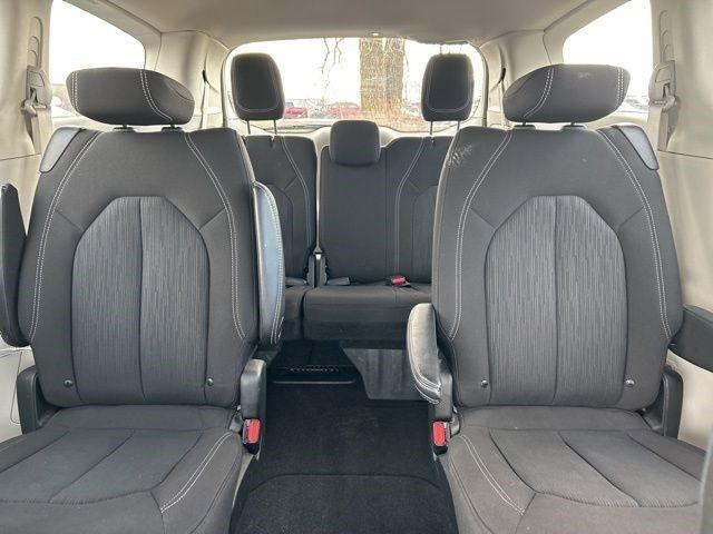 Chrysler Voyager LX 2023