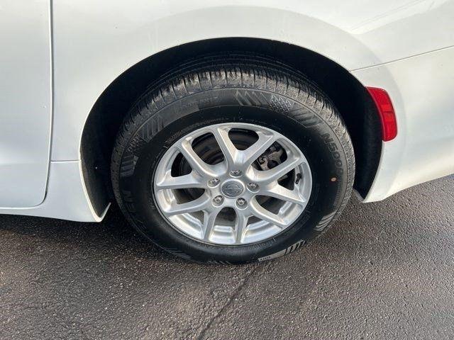 Chrysler Voyager LX 2023