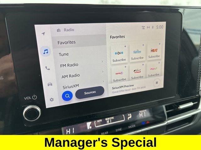 Toyota Sienna LE 8 Passenger 2025