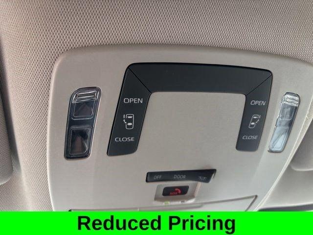 Toyota Sienna LE 8 Passenger 2025