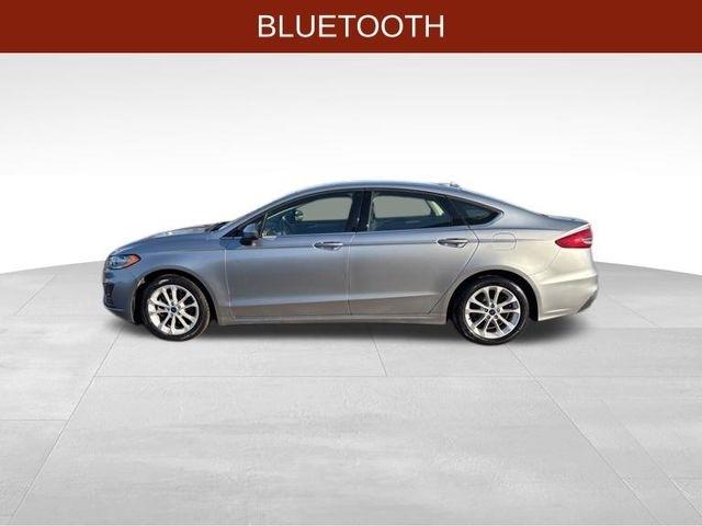 Ford Fusion Hybrid  2020