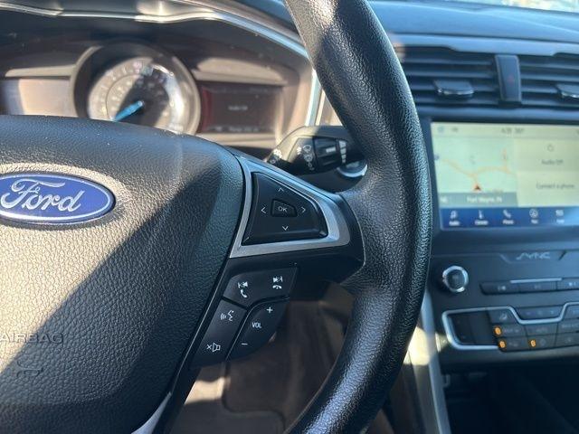 Ford Fusion Hybrid  2020