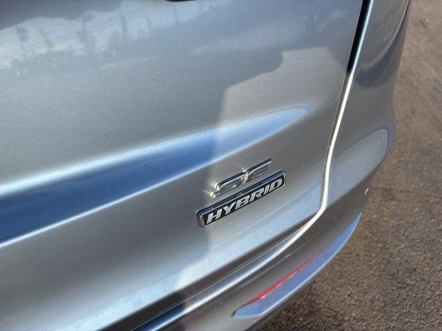 Ford Fusion Hybrid  2020