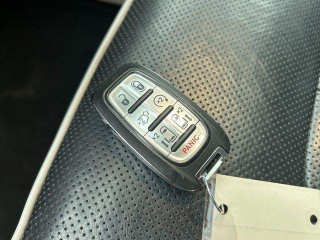 Chrysler Pacifica  2023