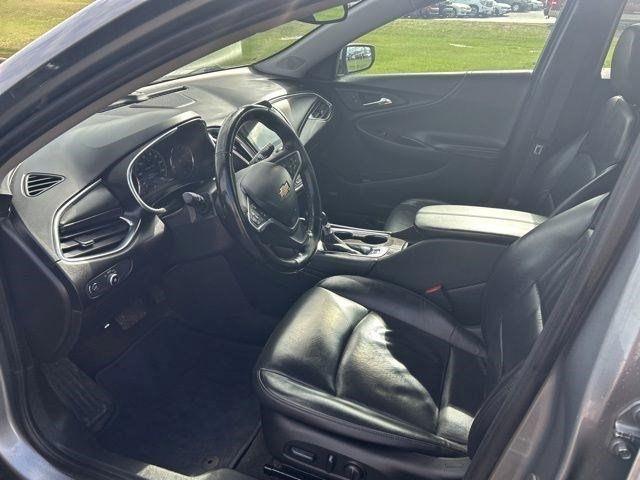 Chevrolet Malibu  2023