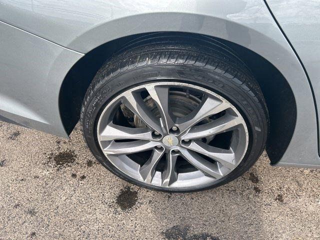 Chevrolet Malibu  2023