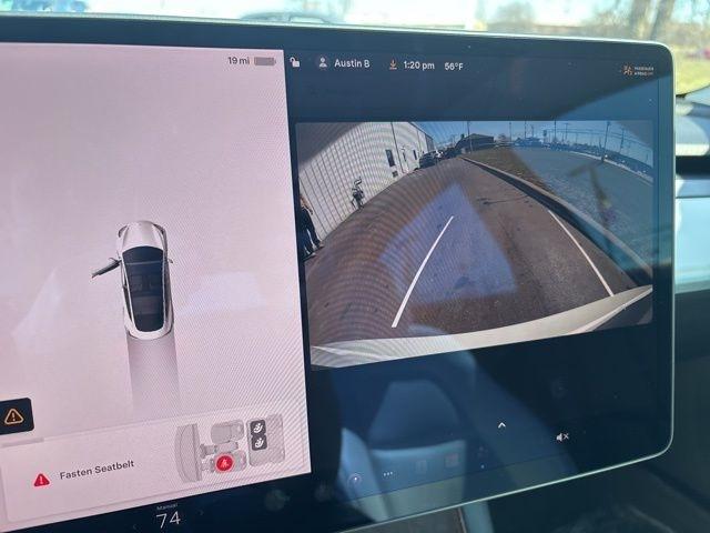 Tesla Model 3  2021
