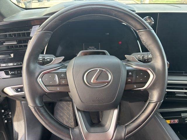Lexus RX  2024