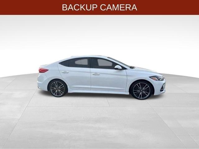 Hyundai Elantra  2018