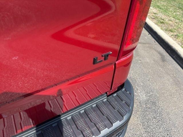 Chevrolet Silverado 1500  2021