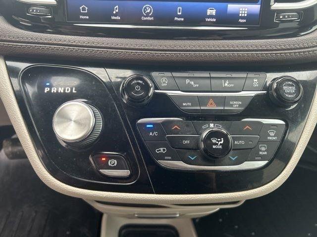 Chrysler Pacifica  2021