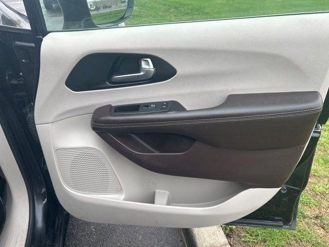 Chrysler Pacifica  2021