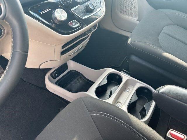 Chrysler Voyager  2023