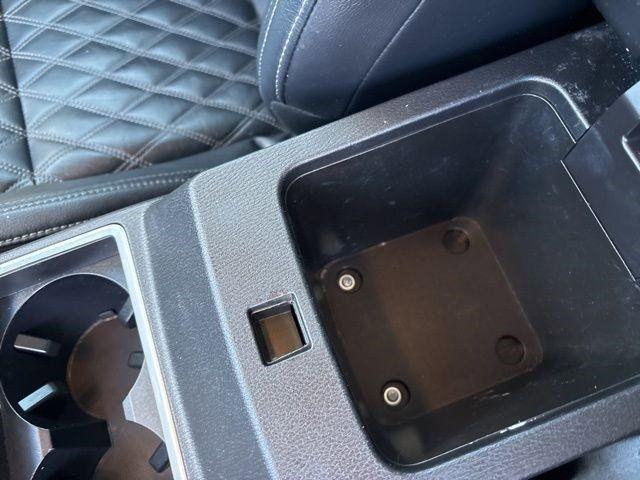 Mitsubishi Outlander  2023